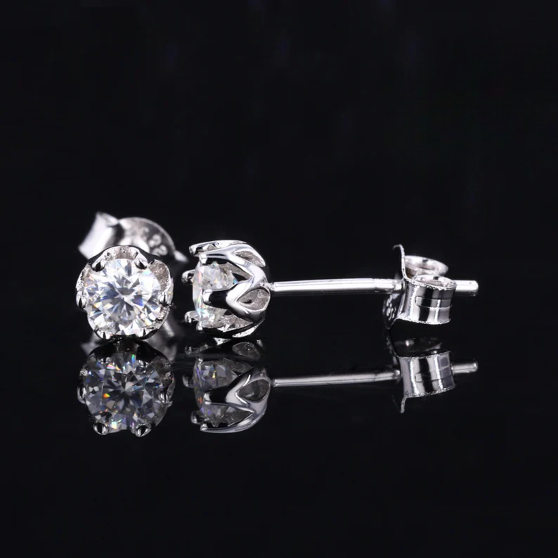 Iced Out VVS Moissanite Diamond Stud Earring 925 Silver Look Classsic Shine