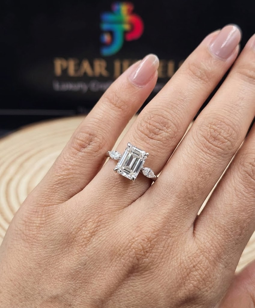 925 Silver Emerald Cut Moissanite Diamond Proposal Ring for Women