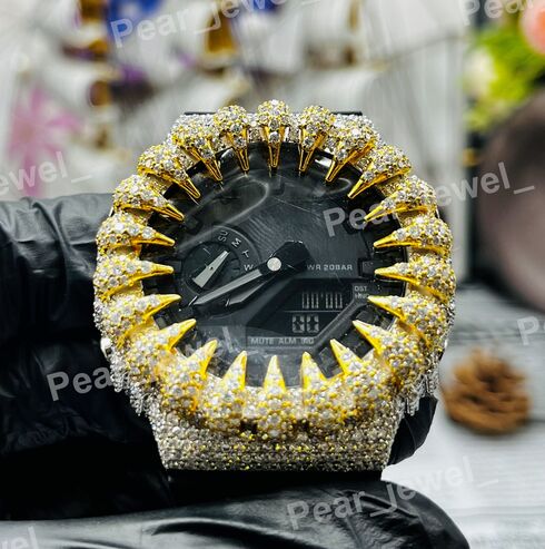 Iced Out Throne Black Case Dial Moissanite Dimaond Hip Hop Watch For Party Wear
