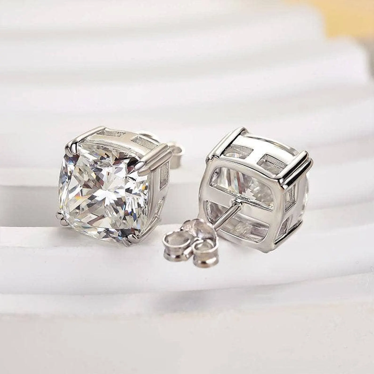 Iced Out Cushion Cut Moissanite Diamond Stud Earring 925 Silver Classic Luxury Shine