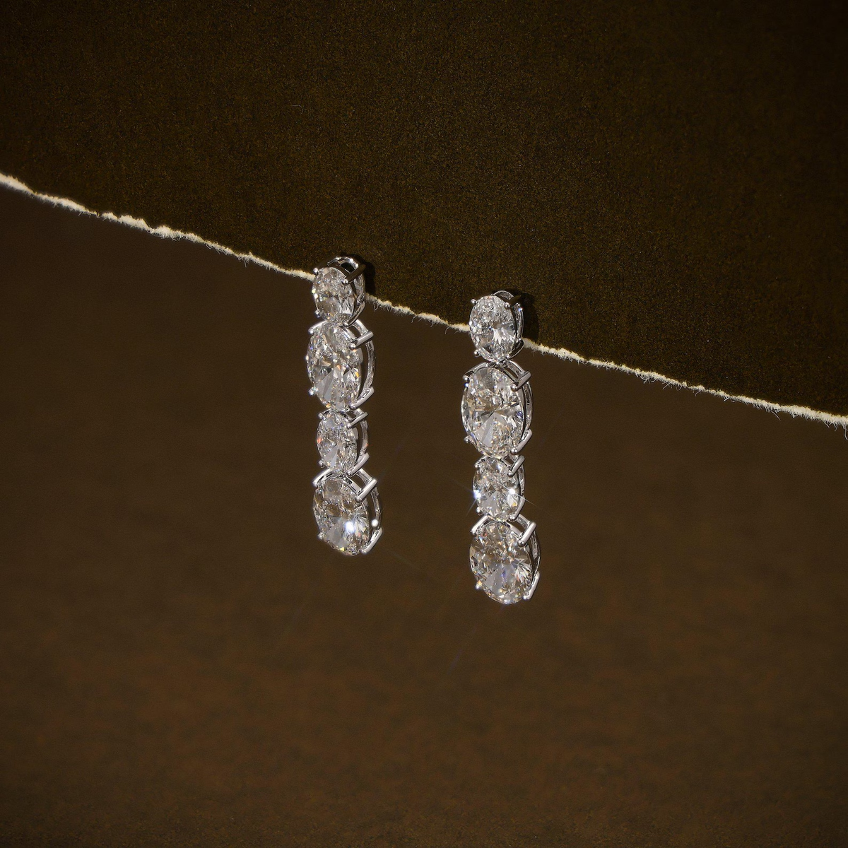 Oval Cut Moissanite Diamond Drop Earring 925 Silver Elegant Dangle Earring Luxury Women Gift