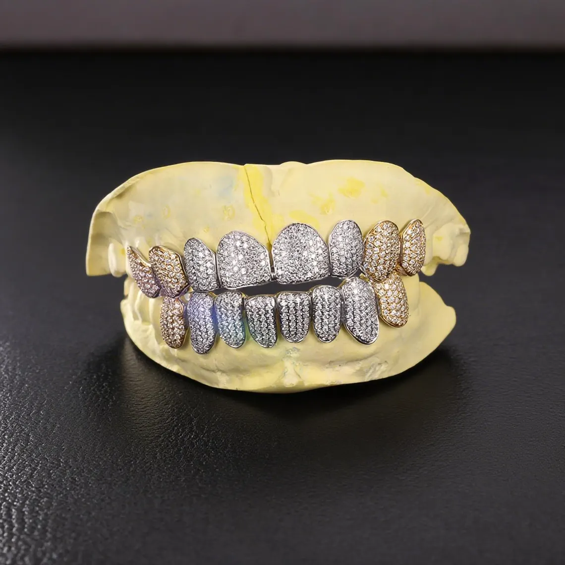 Iced Out VVS Round Cut Moissanite 925 Silver Grillz