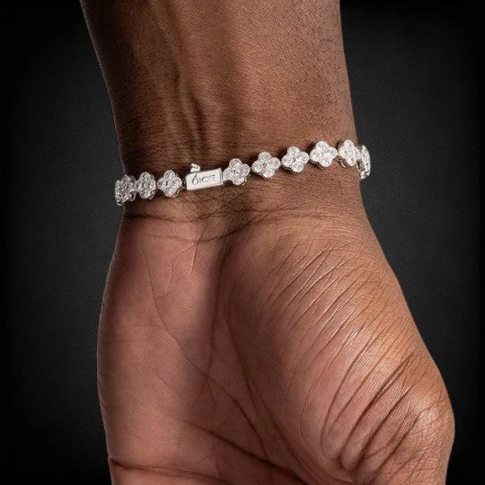 Flower Design Tennis Bracelet In 925 Silver Moissanite Diamonds