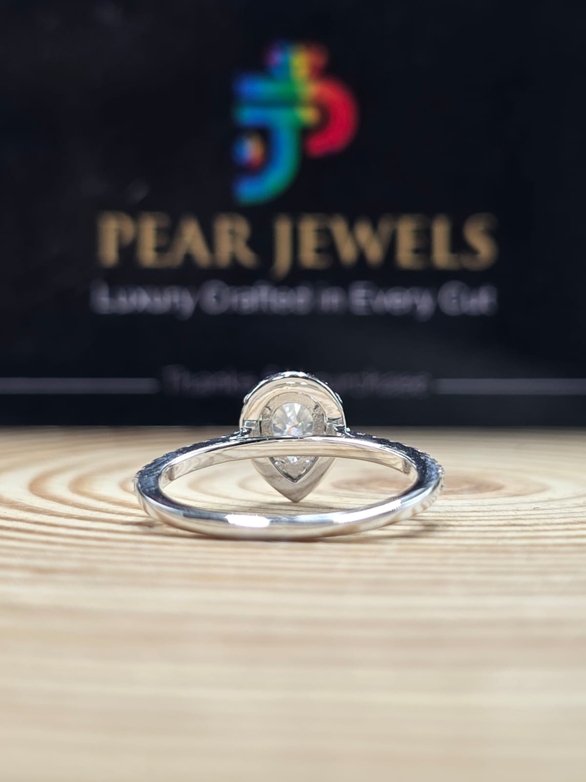 VVS Moissanite Diamond Pear Cut Engagement Ring For Women Propsal