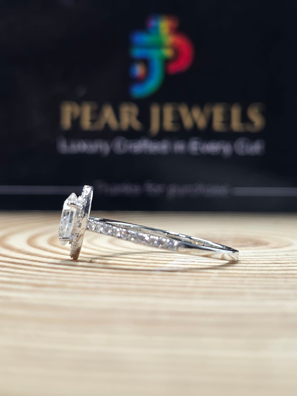 VVS Moissanite Diamond Pear Cut Engagement Ring For Women Propsal