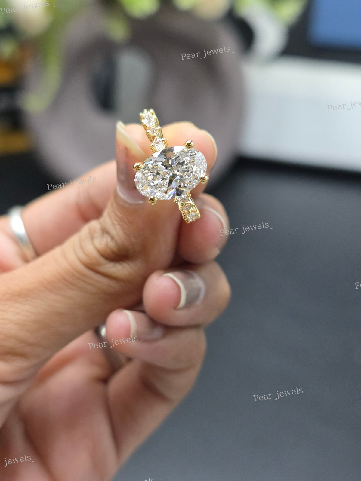 925 Silver Oval Cut Proposal Ring For Women with Halo Setting Ring