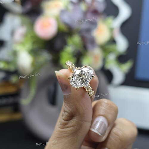 925 Silver Oval Cut Proposal Ring For Women with Halo Setting Ring