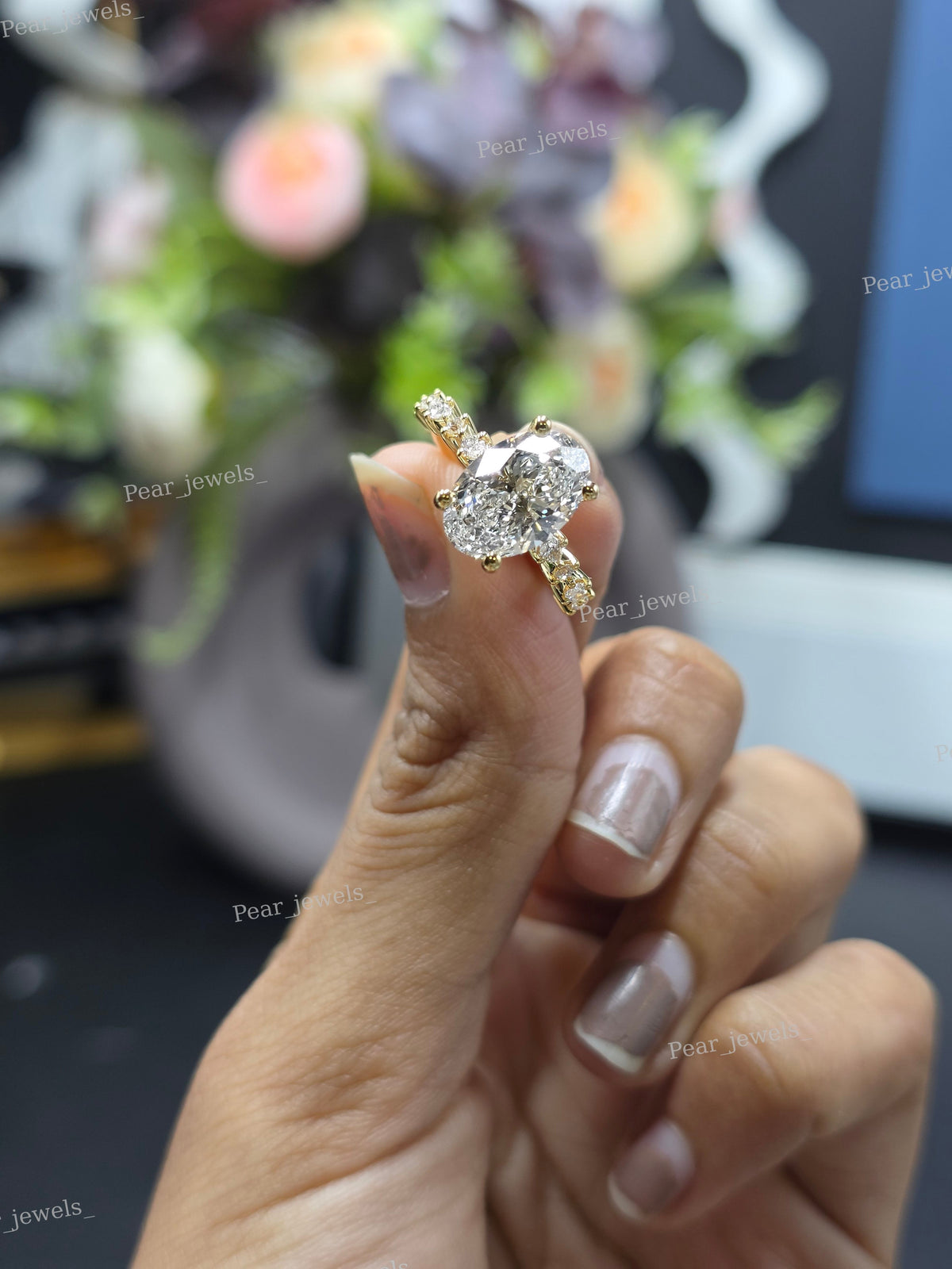 925 Silver Oval Cut Proposal Ring For Women with Halo Setting Ring