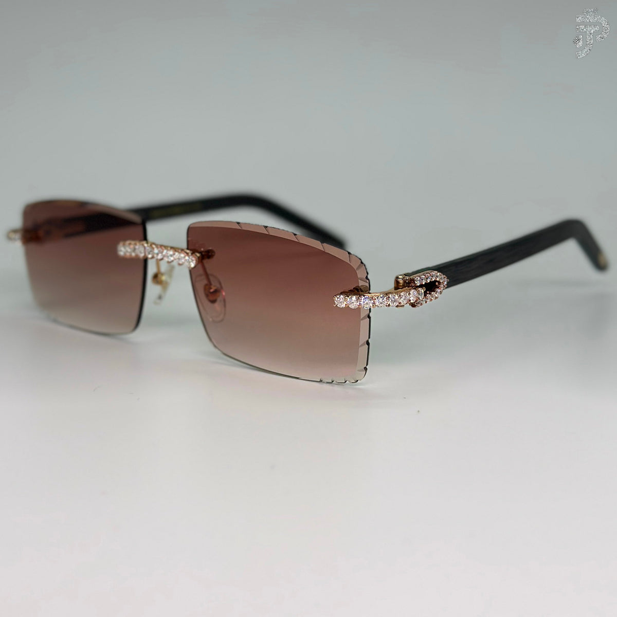 Brown Gradiant Glasses With VVS Round Brilliant Cut Stone & Black Frame