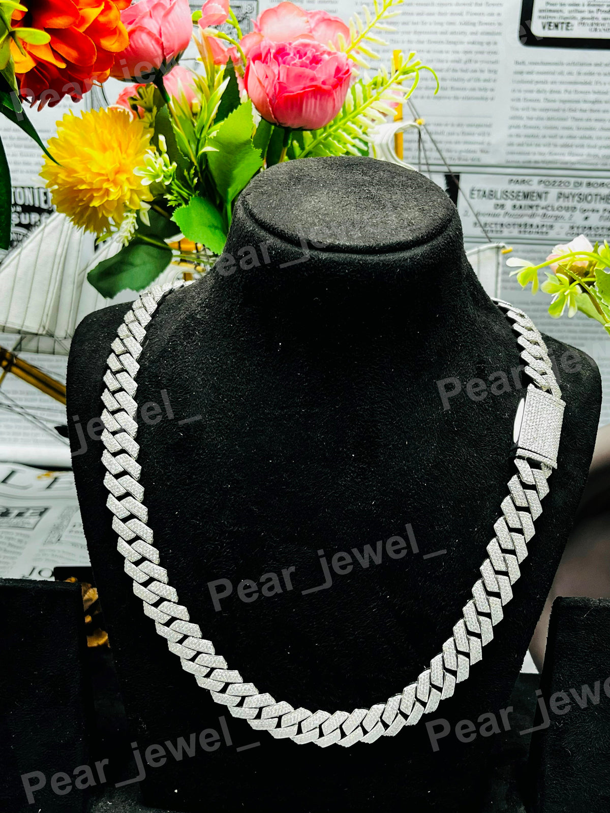 Iced Out 925 Silver VVS Moissanite Diamond cuban Chain With Box Clasps