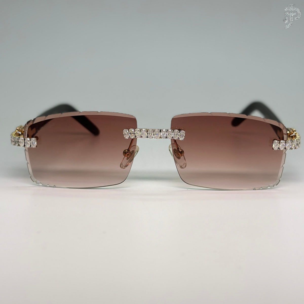 Brown Gradiant Glasses In Oval Cut Diamond With Black Frame