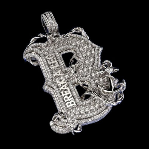 925 Silver Moissanite Diamond Custome Letter Pendant For Unisex