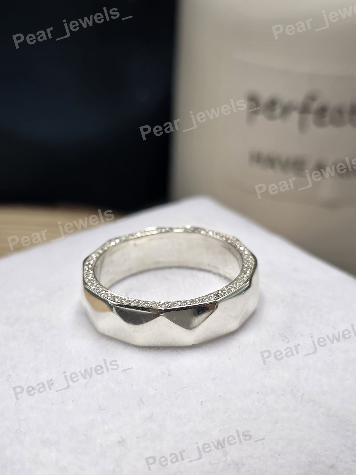 Silver Geometric Band Design In Side Round Diamond Wide Band