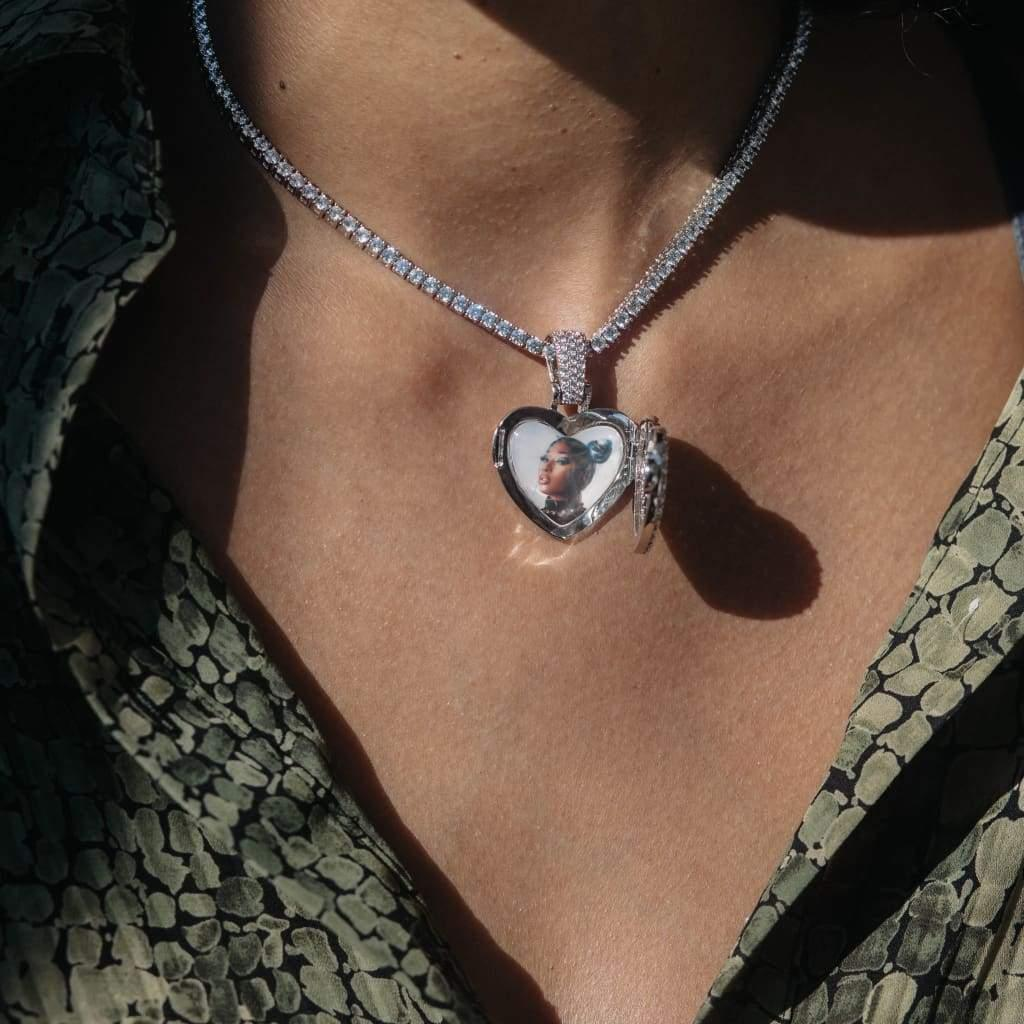 925 Silver VVS Moissanite Heart Locket Custom Picture Pendant For Unisex