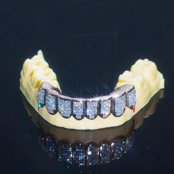 Iced Out Moissanite Diamond Grillz Set Hip Hop Bling Custom Style Party Wear Gift