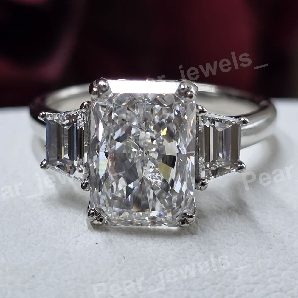 Radiant Cut VVS Moissanite Diamond Iced Out 925 Silver Ring For Women Wear