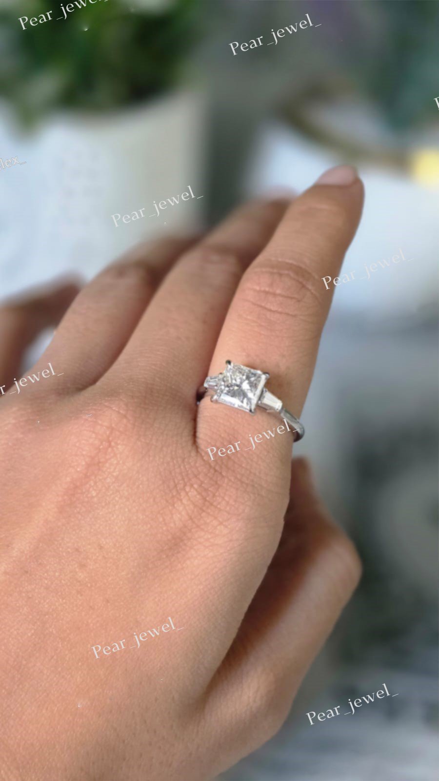 Princess Cut VVS Moissanite Three-Stone Tapered Baguette Ring For Women Proposal