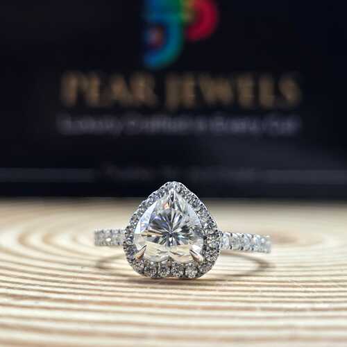 Elegant Heart Shape Moissanite Engagement Ring Halo Luxury Bridal Ring