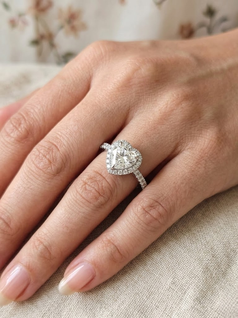 Elegant Heart Shape Moissanite Engagement Ring Halo Luxury Bridal Ring
