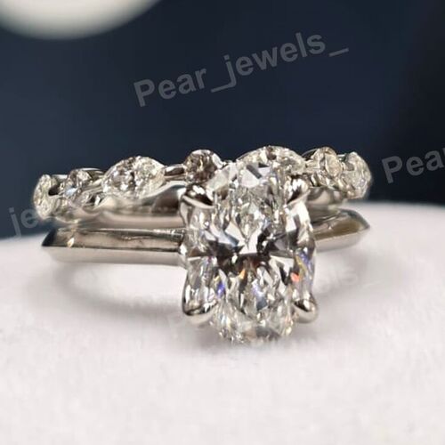 Oval Cut Moissanite Diamond Ring Iced Out 925 Sterling Silver Promise Ring
