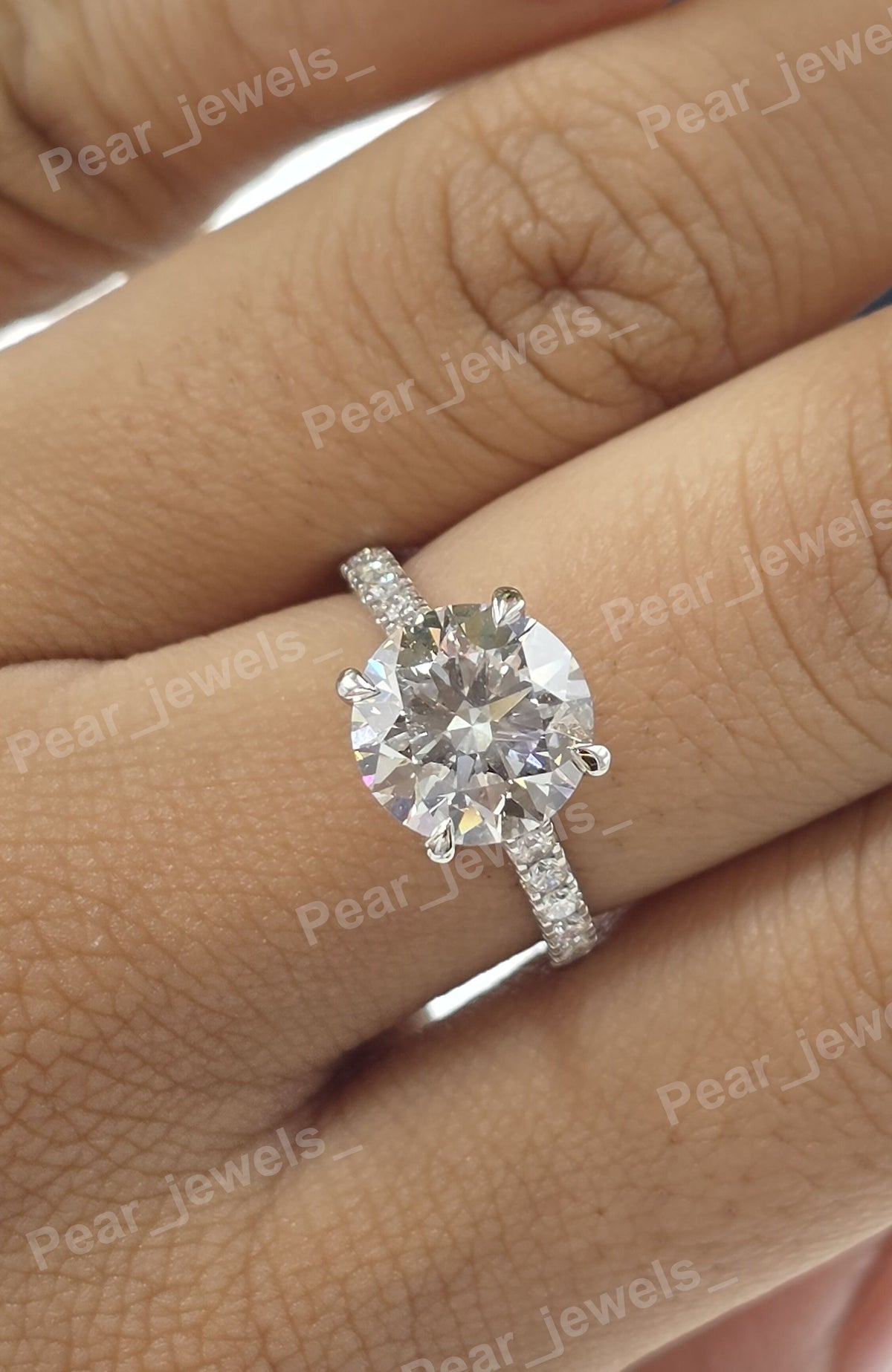VVS Round Cut Moissanite Diamond Engagement Ring For Women's