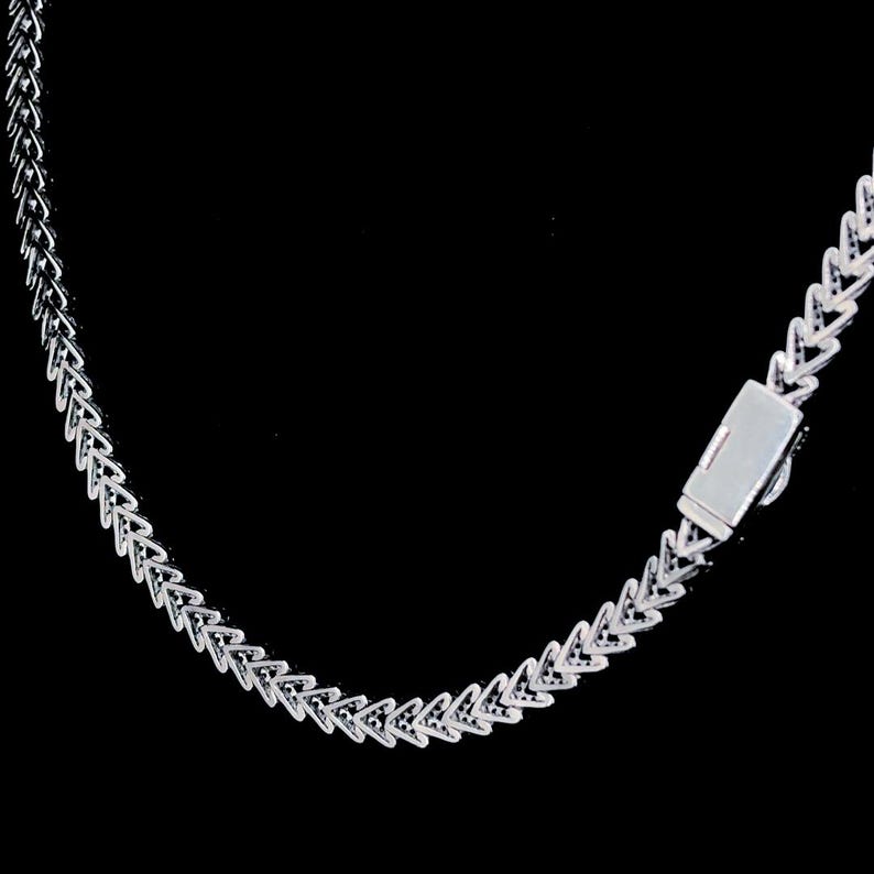 Iced Out VVS Moissanite 6mm Cuban Chain 925 Sterling Silver V-Link Unisex Necklace