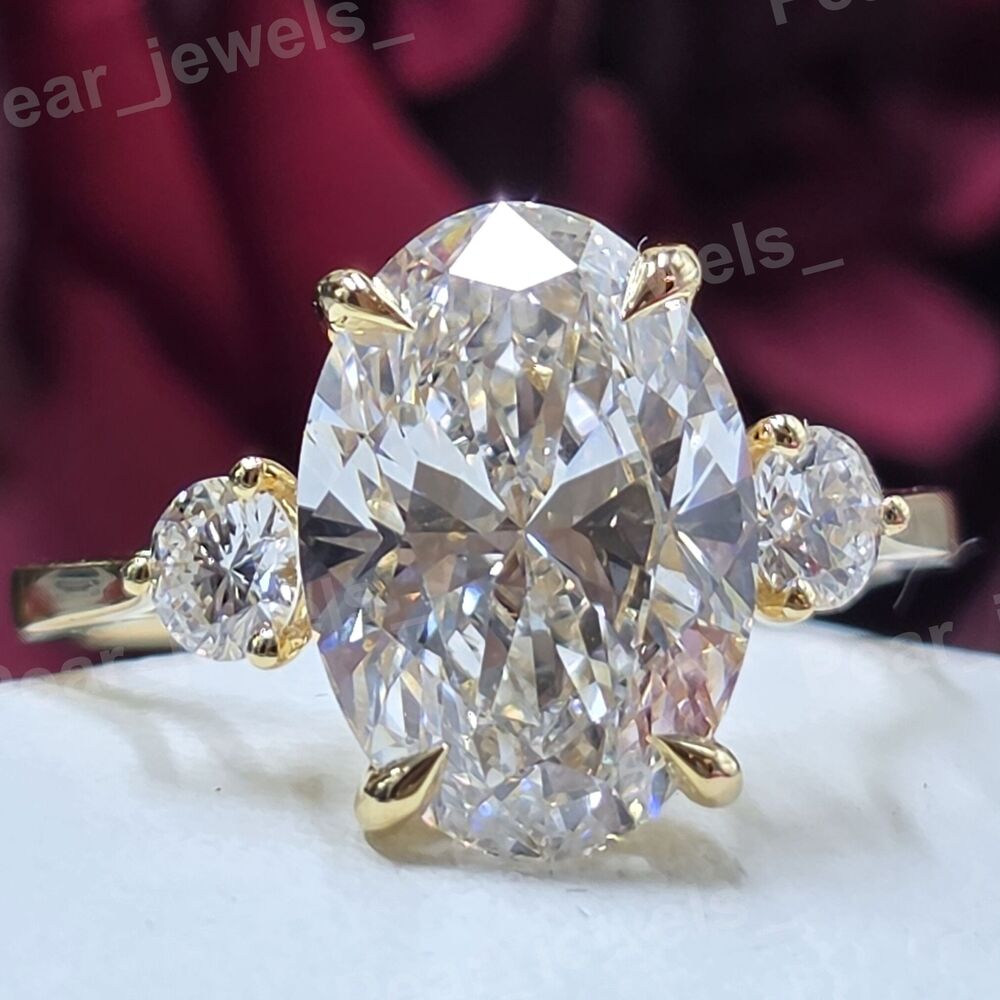 Iced Out 925 Sterling Silver Oval Cut Moissanite Diamond Engagement Women Wear Ring