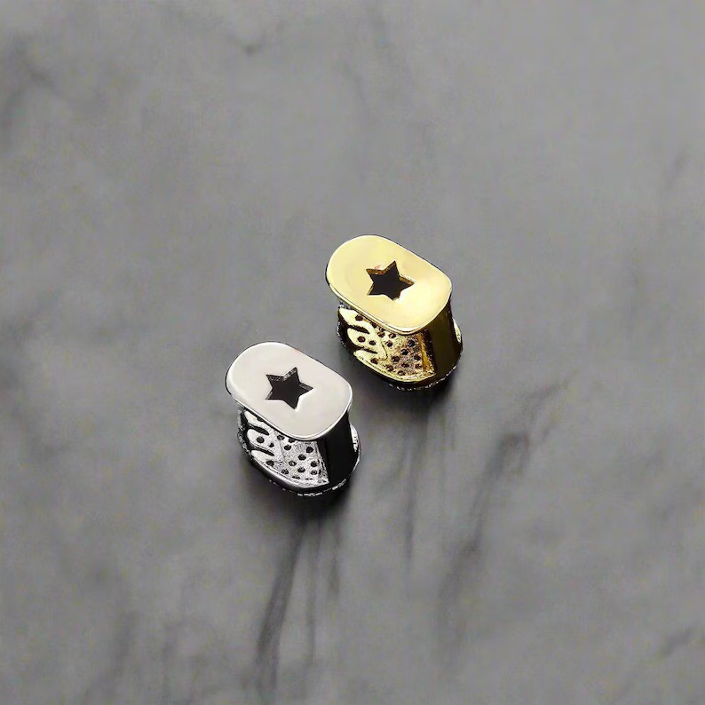 Custom VVS Round Moissanite Diamond 925 Sterling Silver Grillz