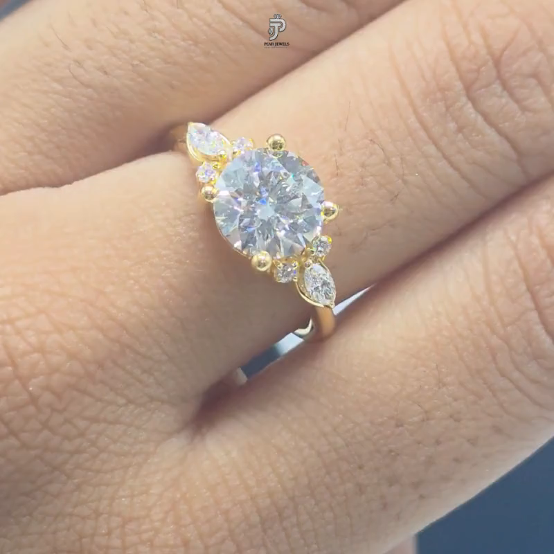 925 Sterling Silver VVS Moissanite Diamond Round Brilliant Cut Engagement Ring