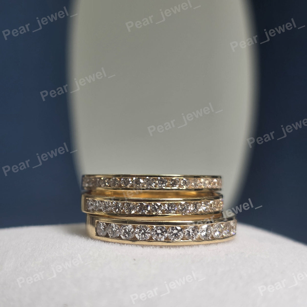 VVS Round Brilliant Cut Moissanite Diamond 925 Silver Wedding Band For Women Wear