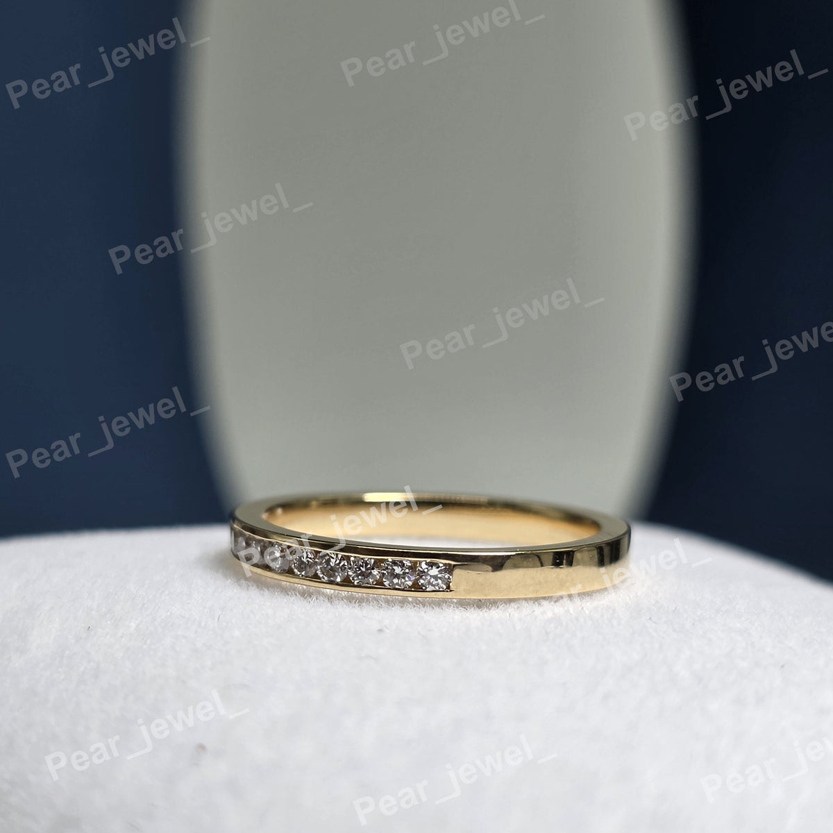 VVS Round Brilliant Cut Moissanite Diamond 925 Silver Wedding Band For Women Wear