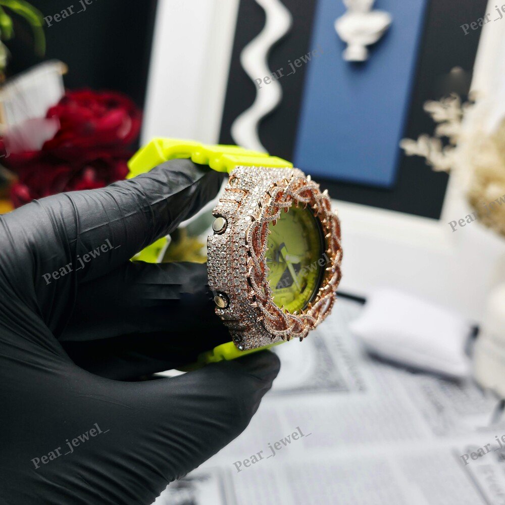 Iced Out VVS Moissanite Diamond Round Bezel Bust Down Watch For Party Wear