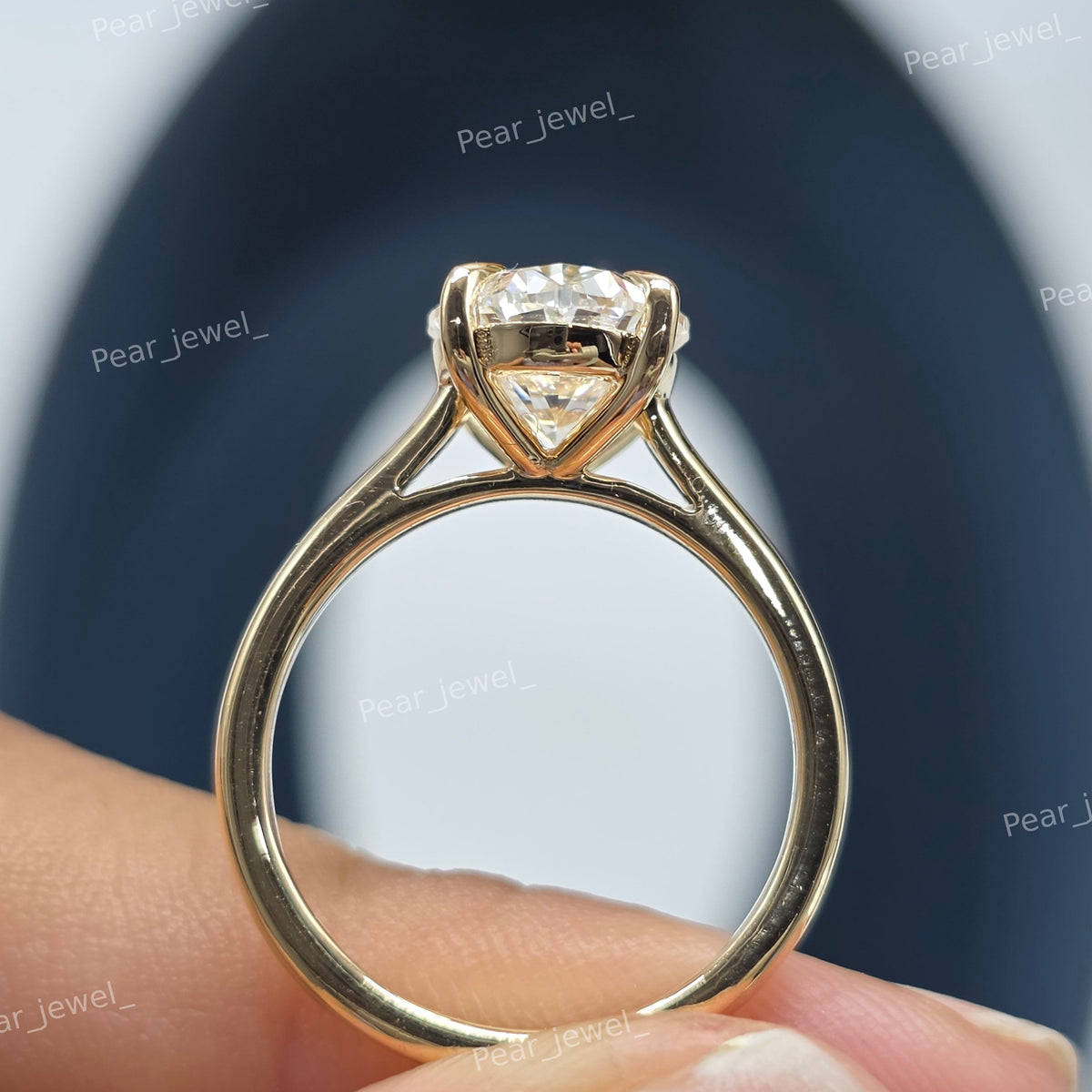 Iced Out 3.50 Ct Oval Cut VVS Moissanite 925 Silver Engagement Ring For Women Daily Wear