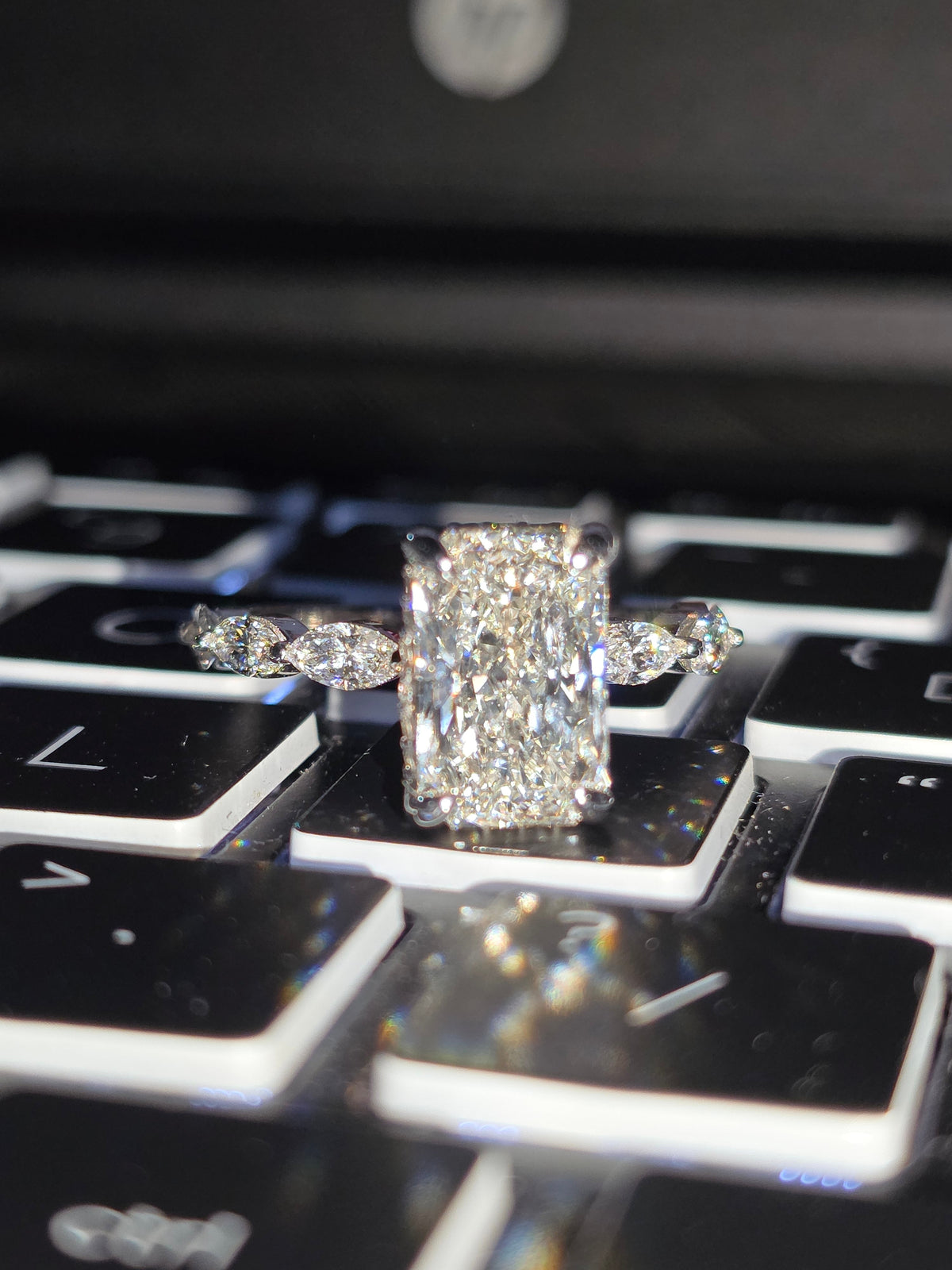 925 Sterling Silver Radiant Cut Moissanite Marquise Side Stone Stones Engagement Bridal Ring