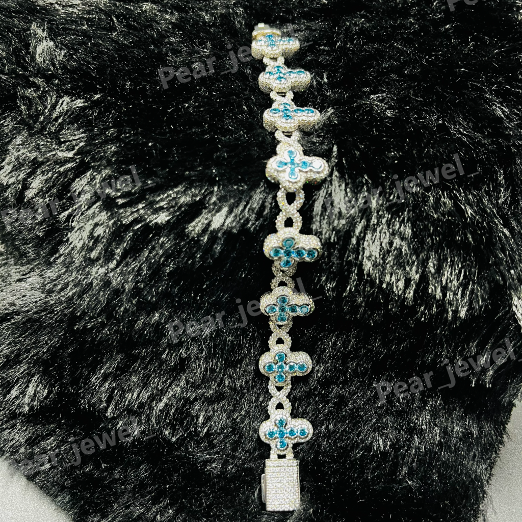 Iced Out Silver Cross Link Blue Moissanit Diamond Bracelet