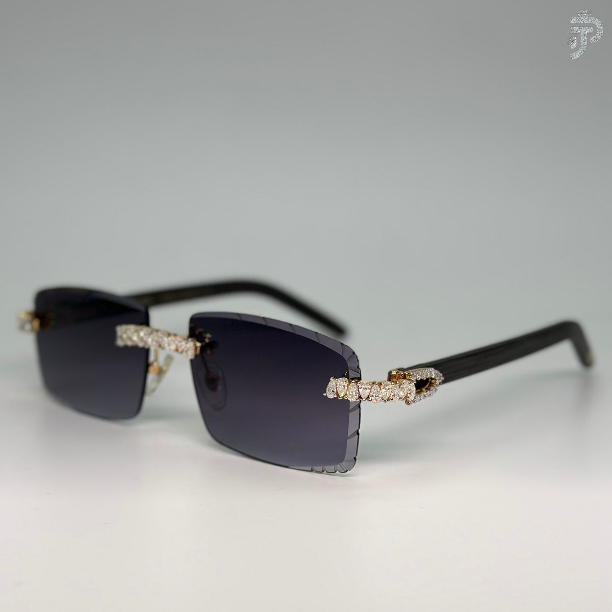 Black Gradiant Glasses With Rhodium Plated Pear Cut Diamond Glasses