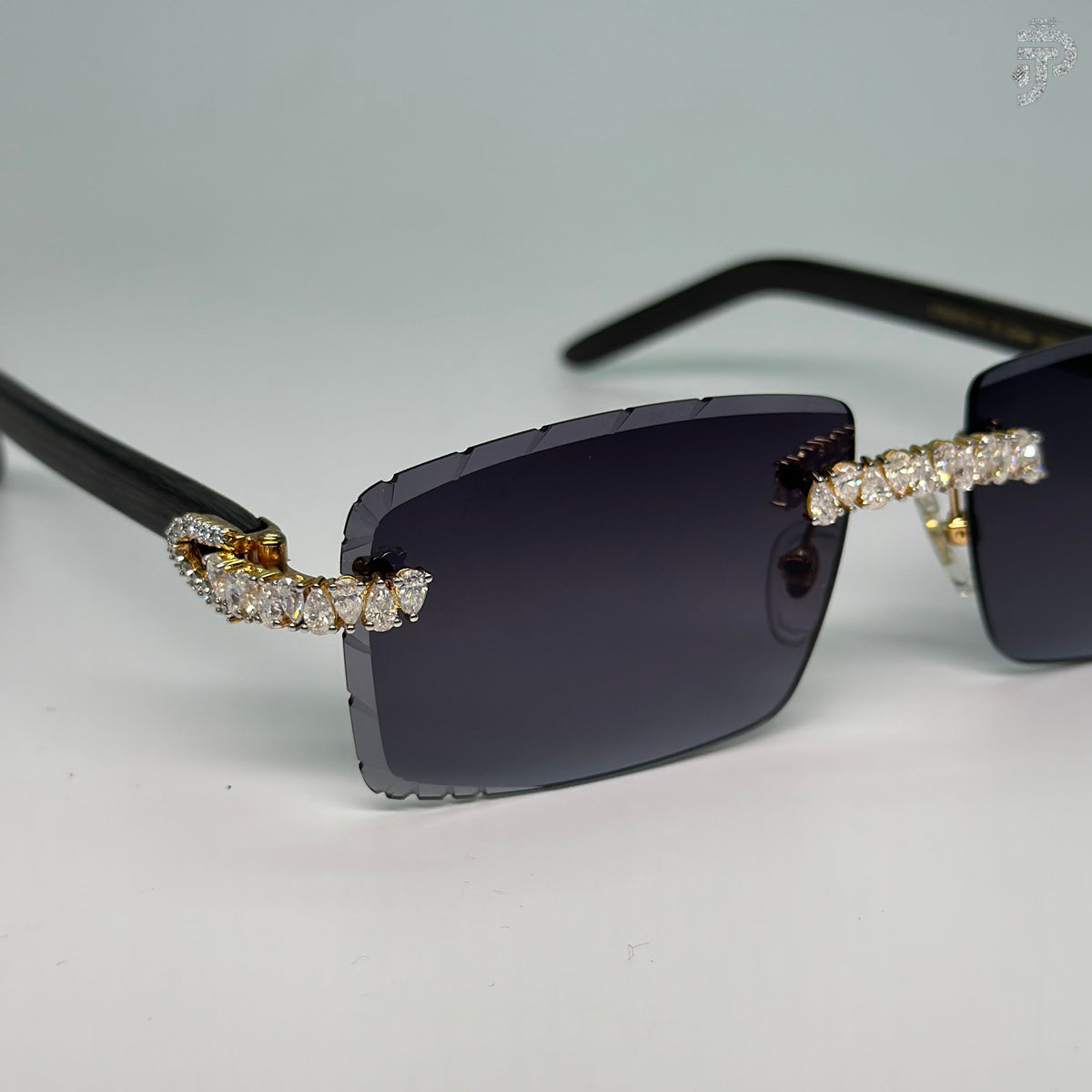 Black Gradiant Glasses With Rhodium Plated Pear Cut Diamond Glasses