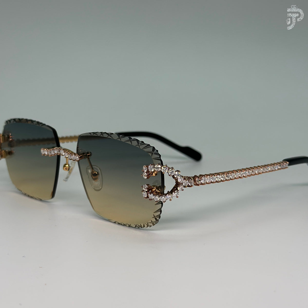 Iced Out Diamond Sunglasses For Unisex Wear with Round Brilliant Cit Stone