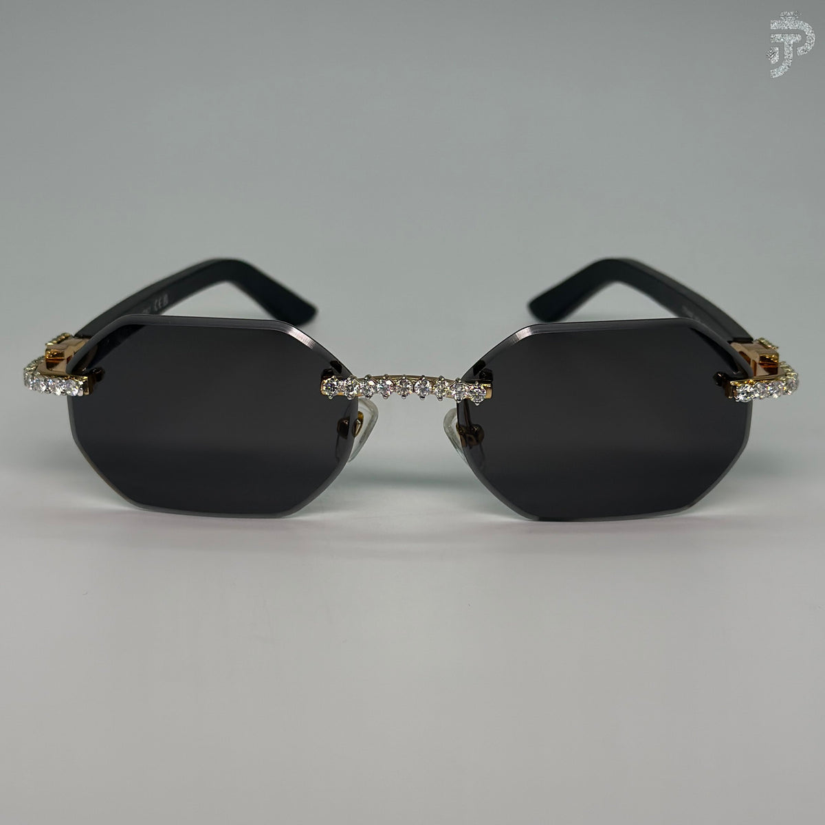 Iced out Round Stone Sunglasses With Black Frame And Black Glasses