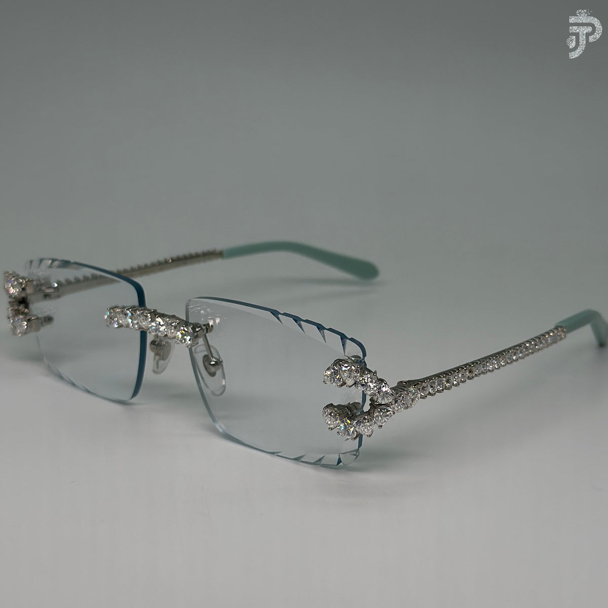 Trendy Eyewear Glasses VVS Clarity Heart Cut Diamond Glasses For Unisex Wear