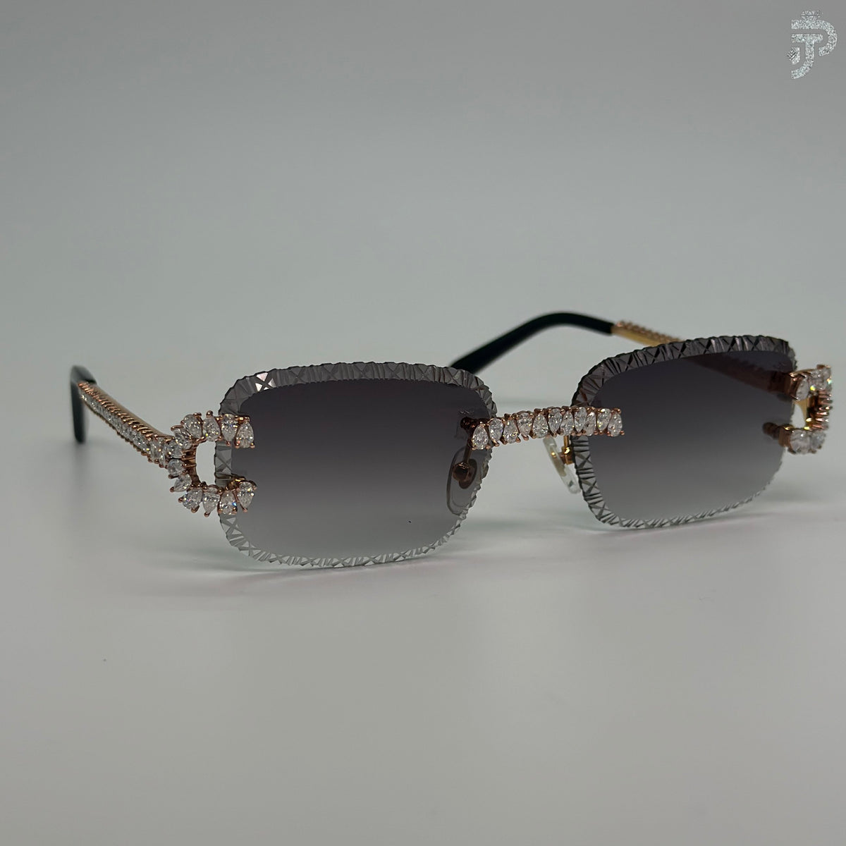 Unique Cut In Glass With Pear Cut Moissanite Stone Glasses For Party Wear
