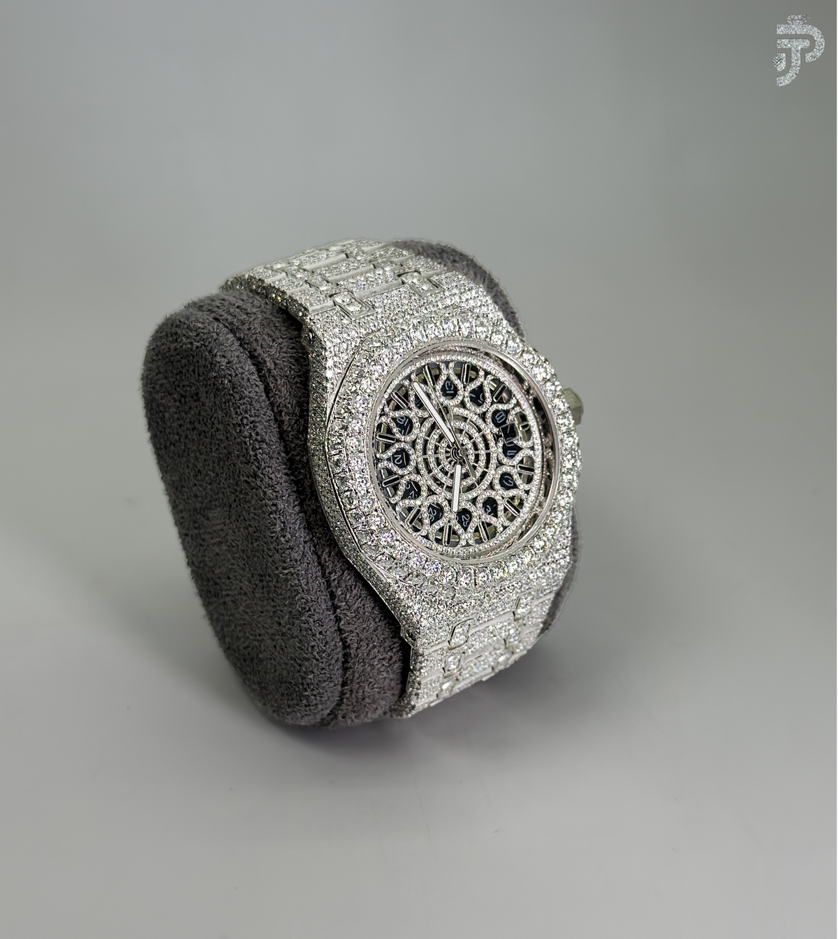 Stainless Steel VVS Round Cut Moissanite Diamond Watch For Unisex Wear