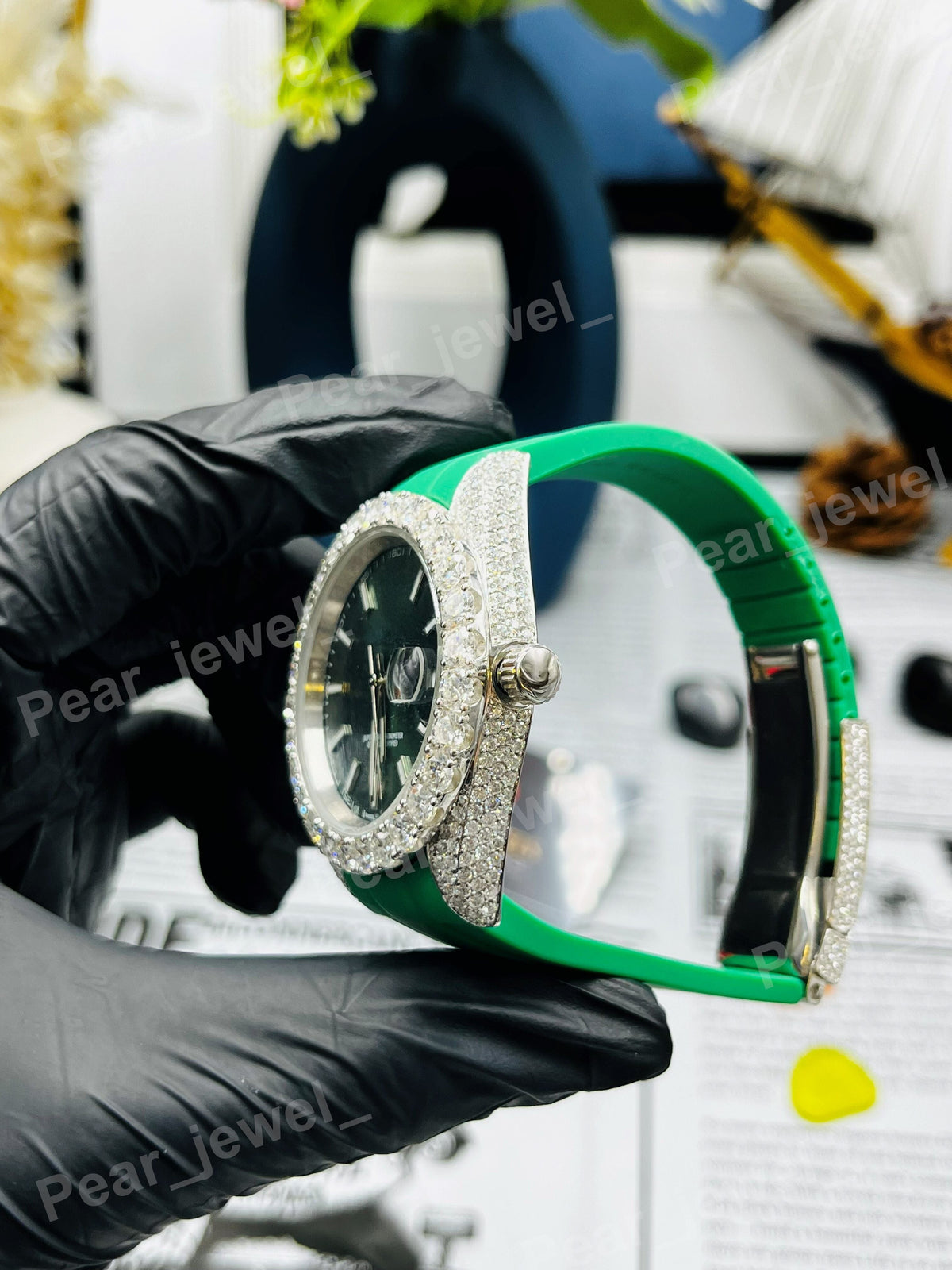 Moissanite Diamond Green Case Dial Iced Out Hip Hop Luxury Wrist Watch