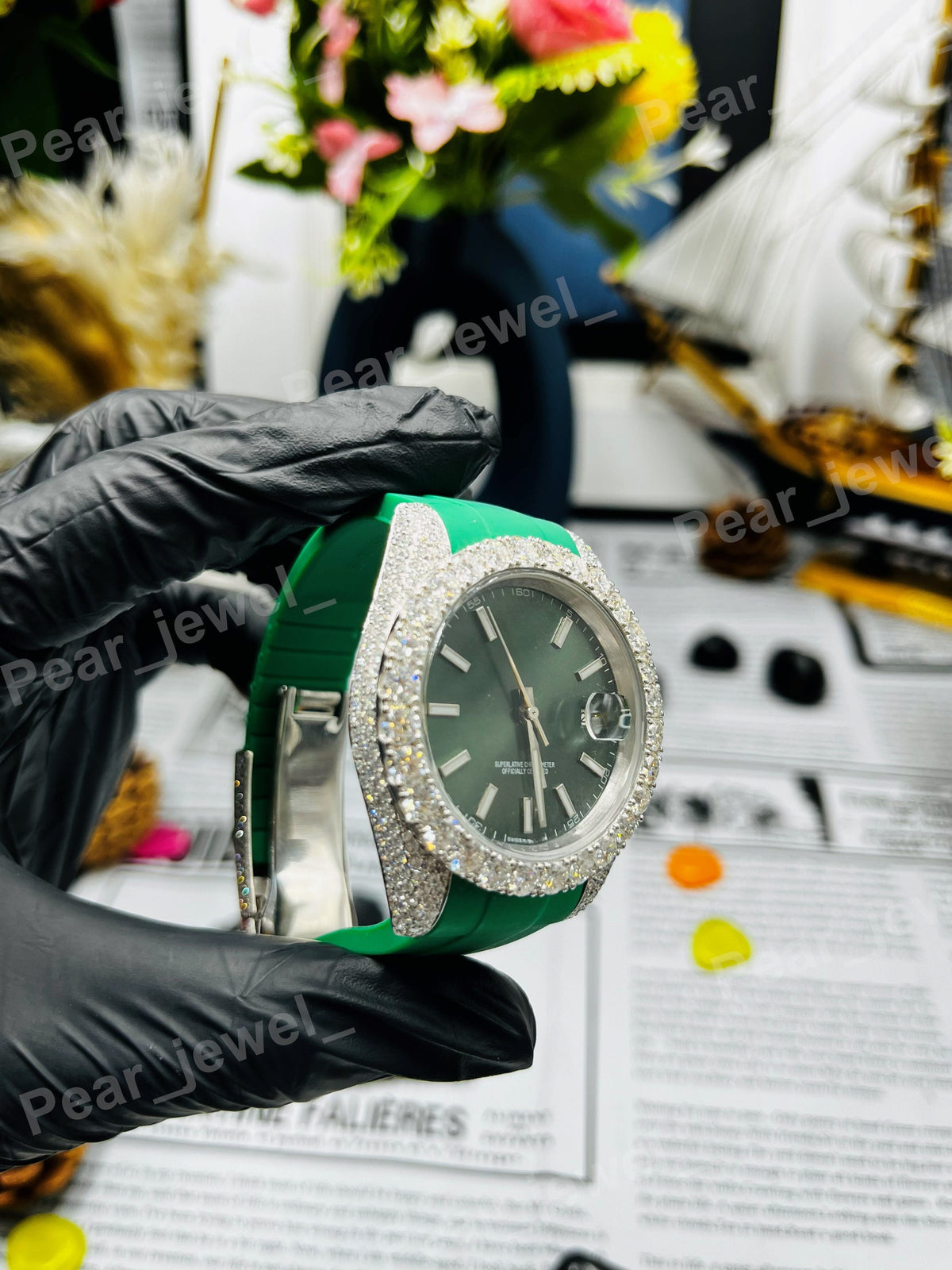Moissanite Diamond Green Case Dial Iced Out Hip Hop Luxury Wrist Watch
