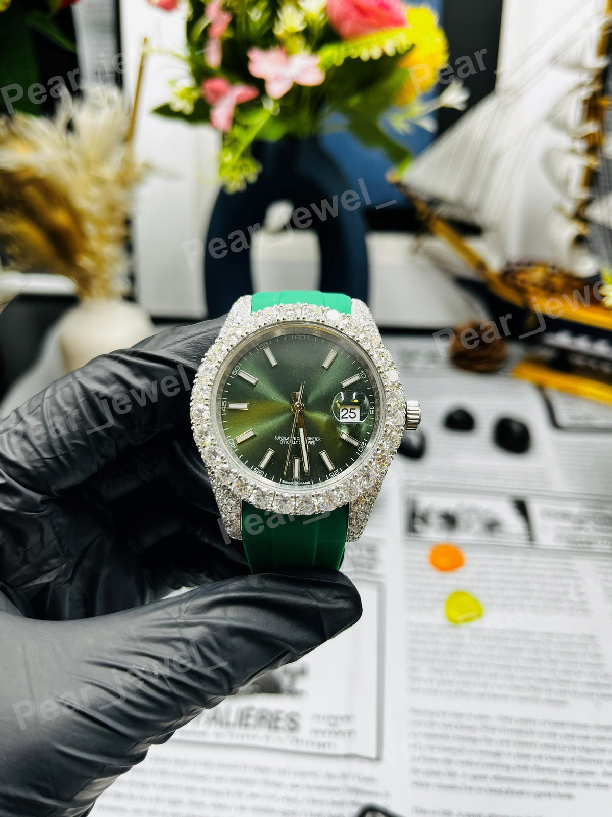 Moissanite Diamond Green Case Dial Iced Out Hip Hop Luxury Wrist Watch