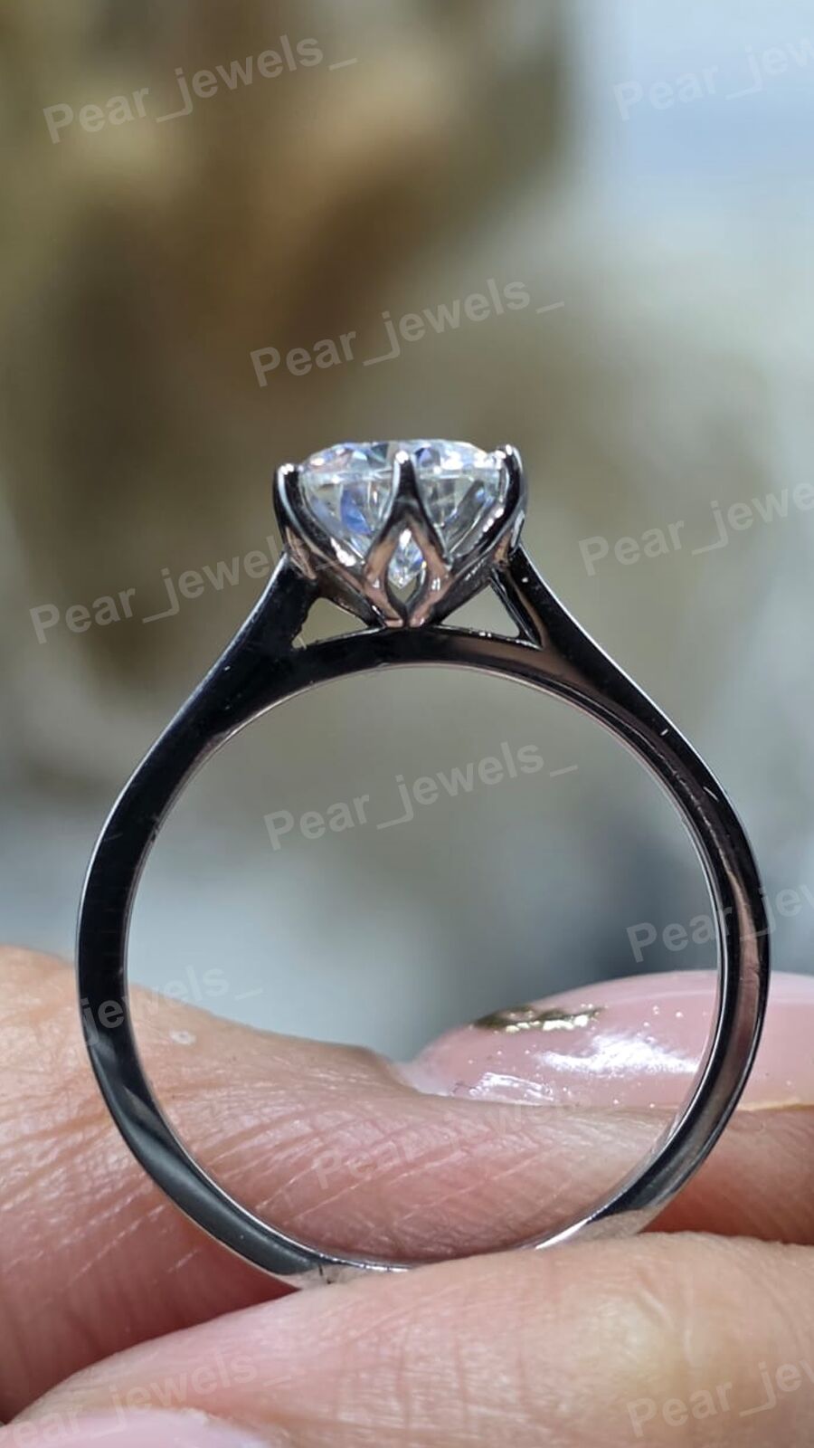 Round Cut Moissanite Diamond Solitaire Ring Iced Out 925 Sterling Silver Luxury Ring