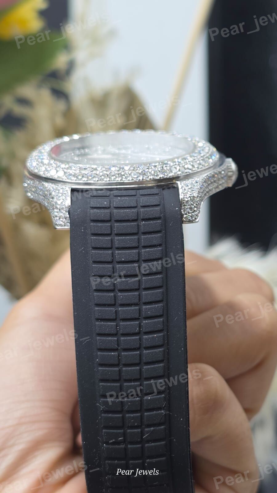 Iced Out Dial Case Moissanite Diamond Stainless Steel Wrist Watch For Unisex Wear