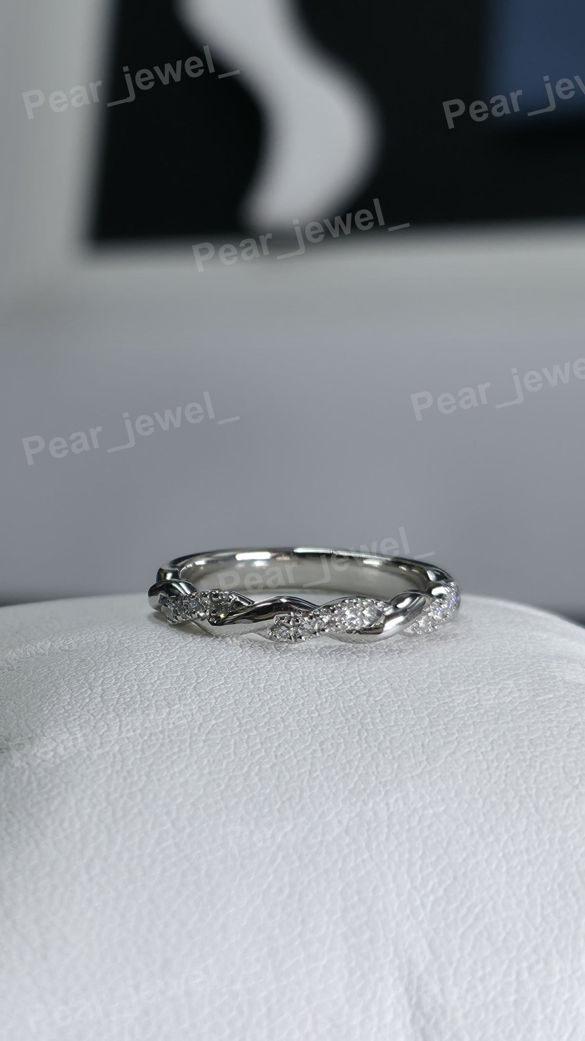 VVS Moissanite Diamond Luxury Ring Iced Out Silver Half Eternity Ring For Women Wear