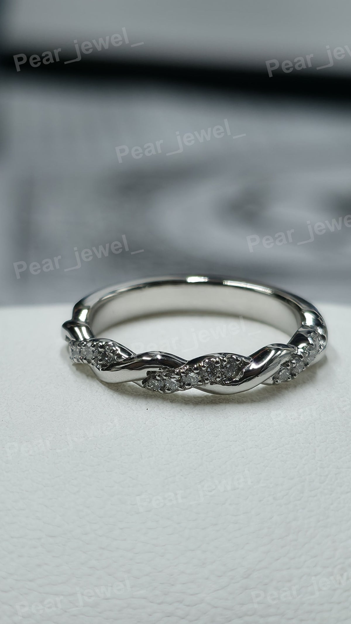 VVS Moissanite Diamond Luxury Ring Iced Out Silver Half Eternity Ring For Women Wear
