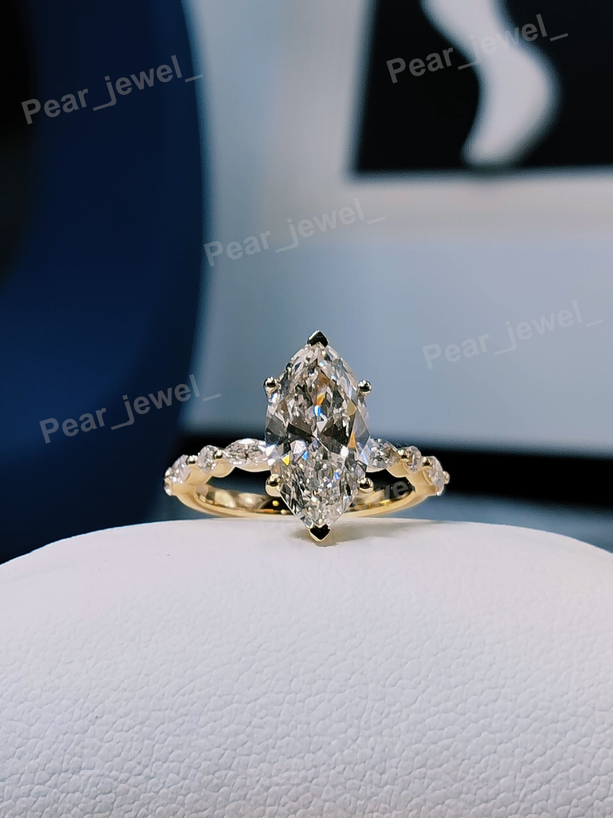 2.15Ct Marquise Moissanite Diamond Iced Out 925 Silver Elegant Prposal Ring Foe Women